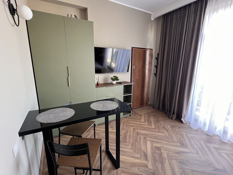 Inchiriez apartament de lux NOU in regim hotelier cu bucatarie Pipera
