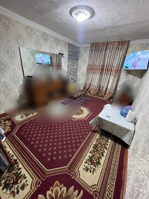 3 xonali dom 2 etajli 2 etajida joylashgan bonusga garaj 1 sotuv
