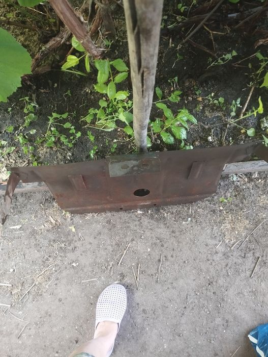 Продам защиту двигателя Ваз 2107