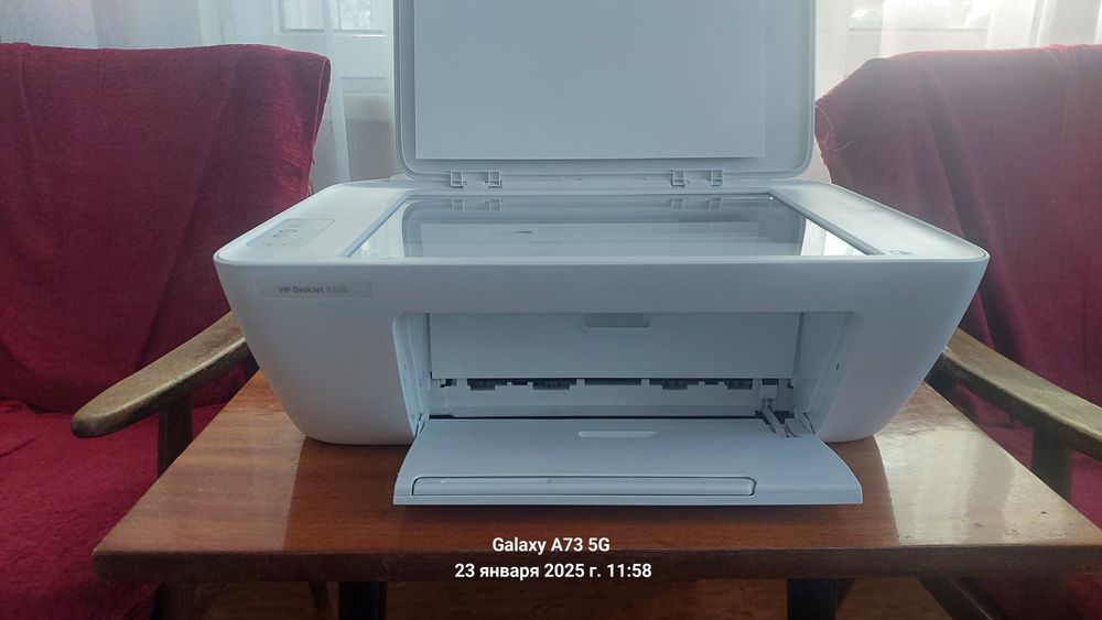 продам принтер hp  2320