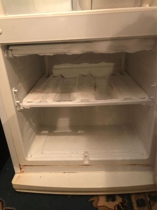 Холодильник в хорошем состоянии