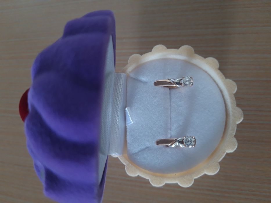 Продам детские серьги