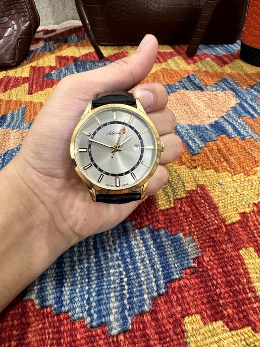 Часы Adriatica кожаные оригинал