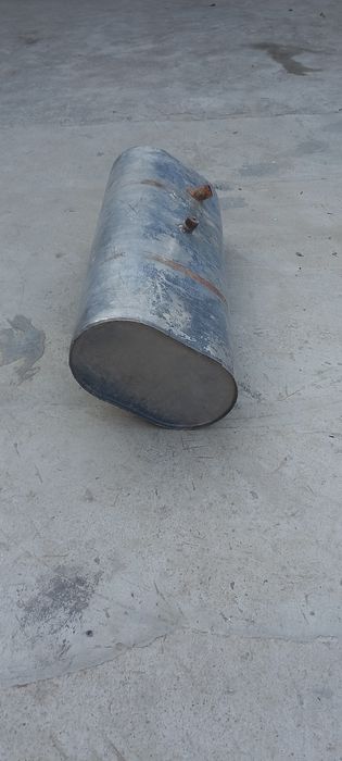 Nejavenka bochka 120L 100$narx