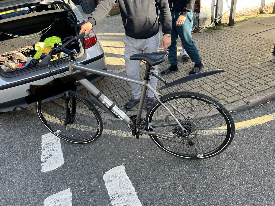 Boardman HYB 8.8 – Bicicletă Hibrid / Urban – NOUĂ