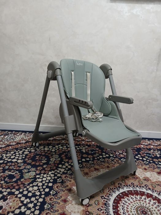 Стульчик для кормления (кожа)