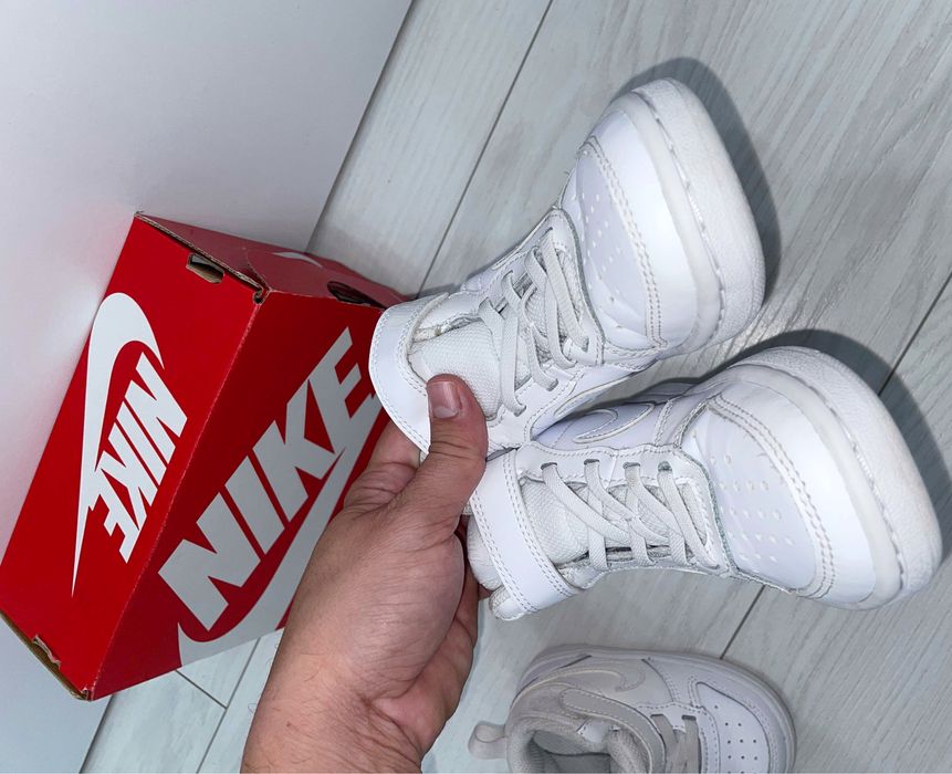 Adidasi originali , ghete Nike Borough Mid 2 28 EU