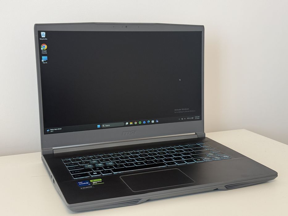 Laptop Gaming MSI Thin 15 RTX 4050 6GB, I7 13620H, 16GB RAM