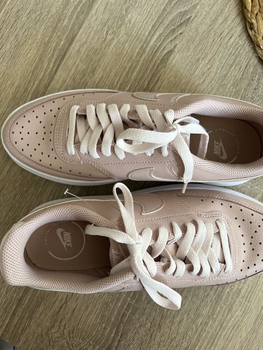 НОВИ NIKE court vision alta