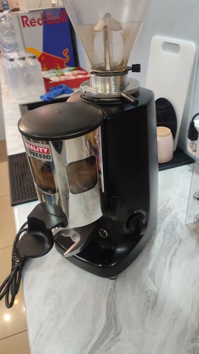 Продам кофемолку