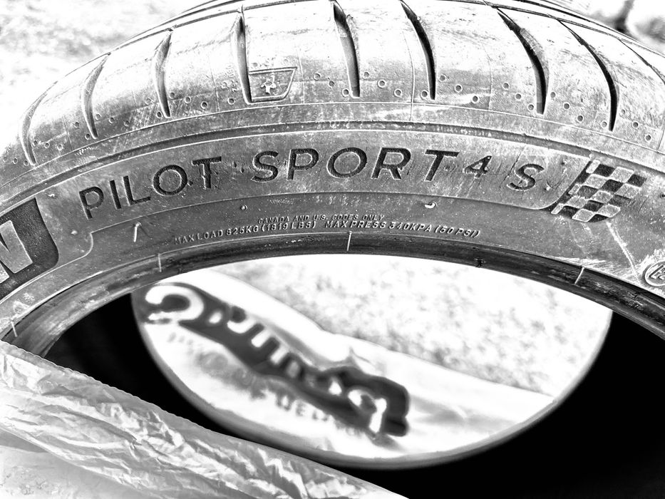 Michelin Pilot Sport 4 S 255/50/20 летни