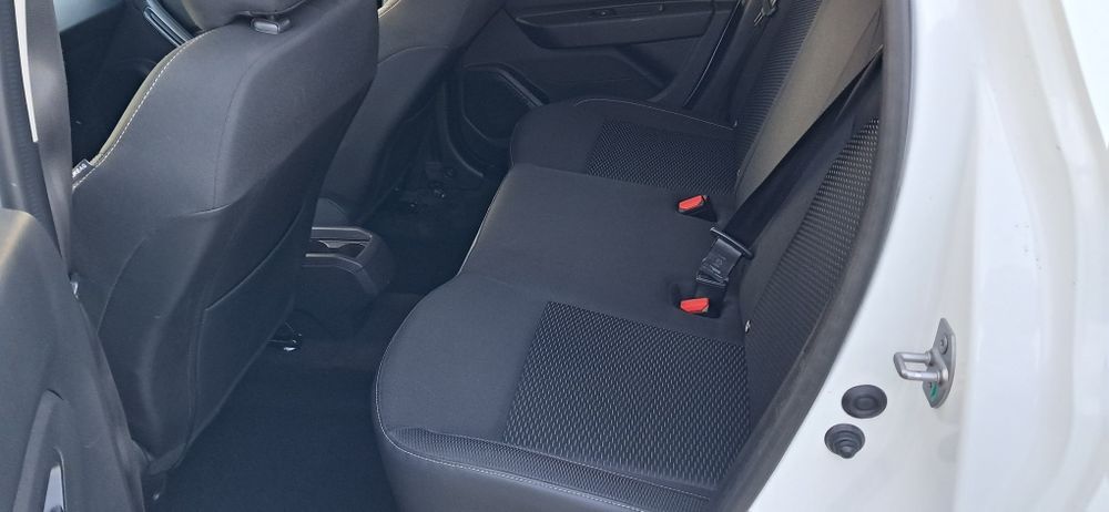 Dacia Duster 4x2 an 2018 motor 1200cm 125cp Benzina