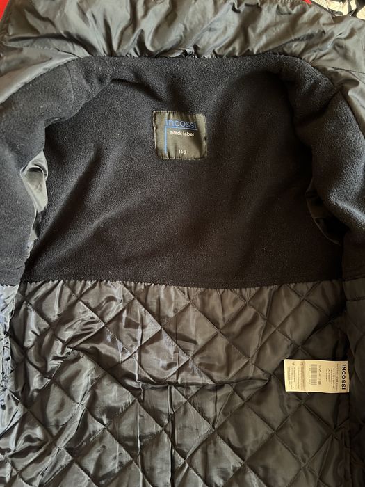 Продам куртку на мальчика