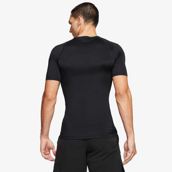 Найк Nike Pro Tight Dri Fit мъжка спортна тениска размер S