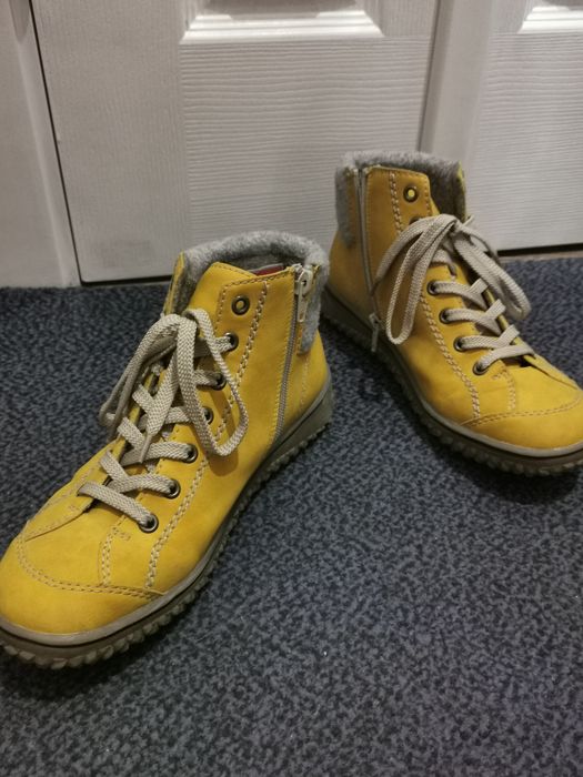 Ghete Reiker din piele