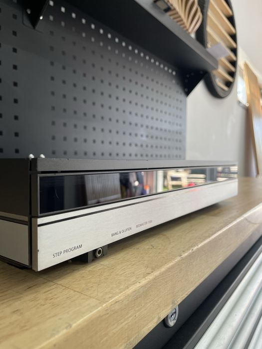 Amplificator bang olufsen beomaster 5500 cu telecomanda