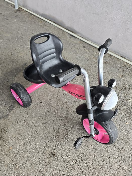 Детский трехколесный велосипед