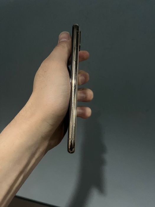 Продам Айфон xs 256gb