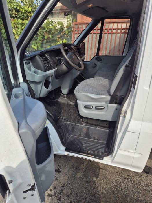 Ford Transit 2013 Cub