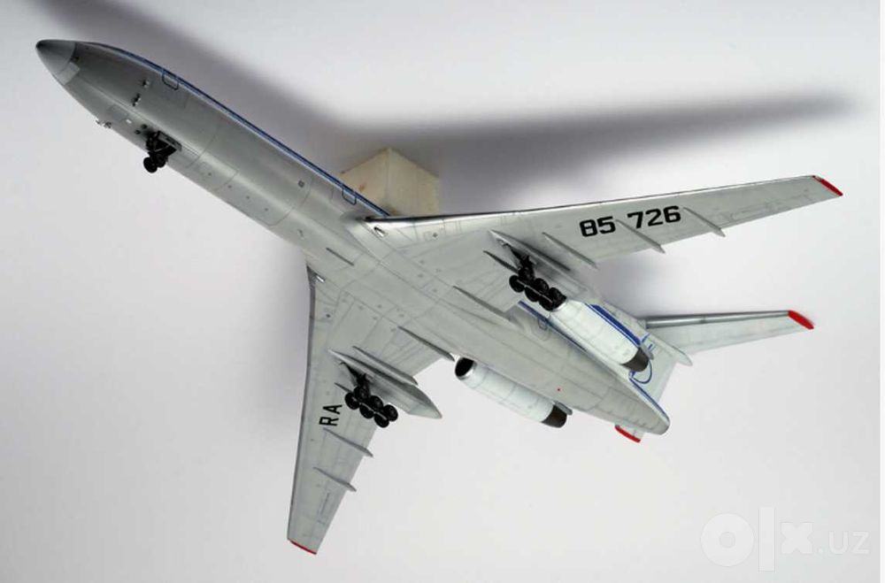 сборная модель самолета ТУ-154Б Россия клей в подарок!