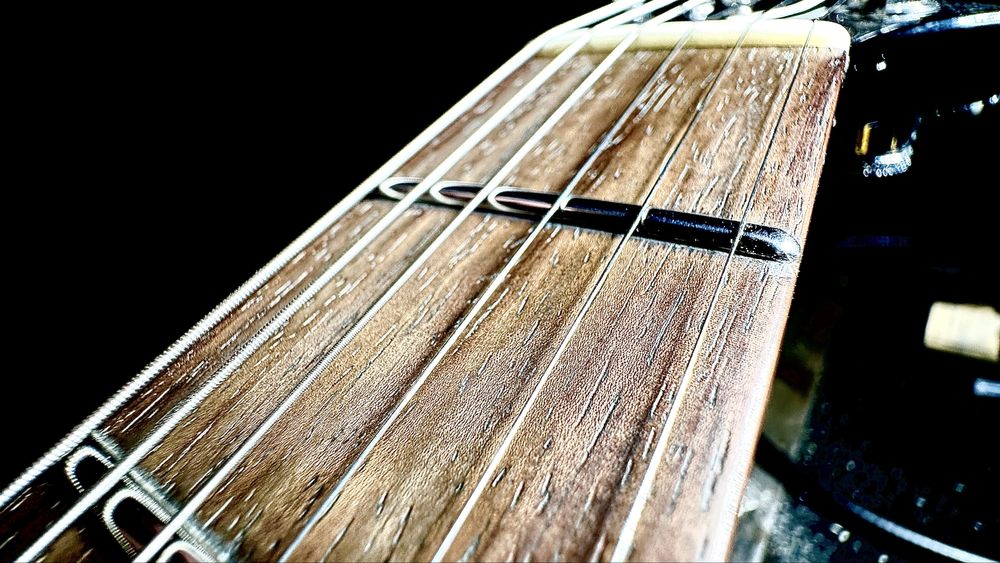 Ремонт и настройка гитар