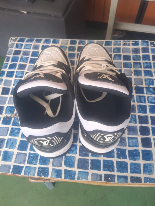 Adidasi de vanzare!!