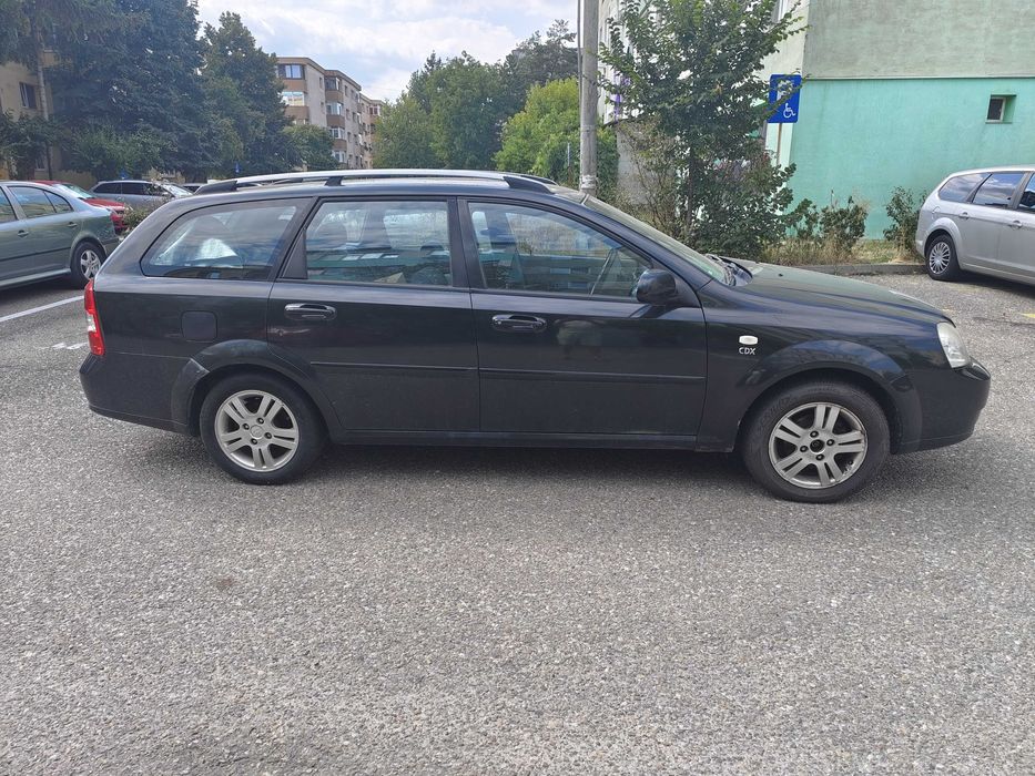 Masina se afla intro stare buna ,acte la zi