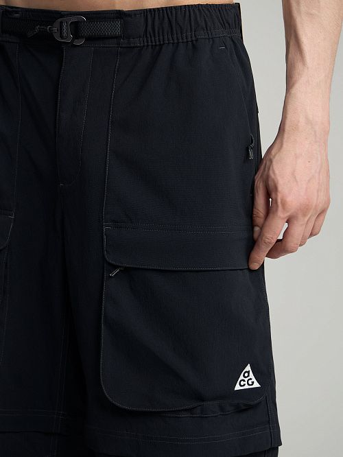 Nike ACG "Smith Summit" Zip Cargo Pants