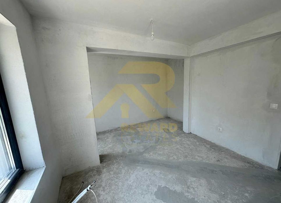 Продава се Двустаен апартамент в София, Център - 87 кв.м за 1932 €/кв.м - Снимка #4