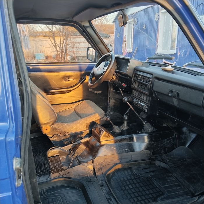 Продам Ниву 2000года