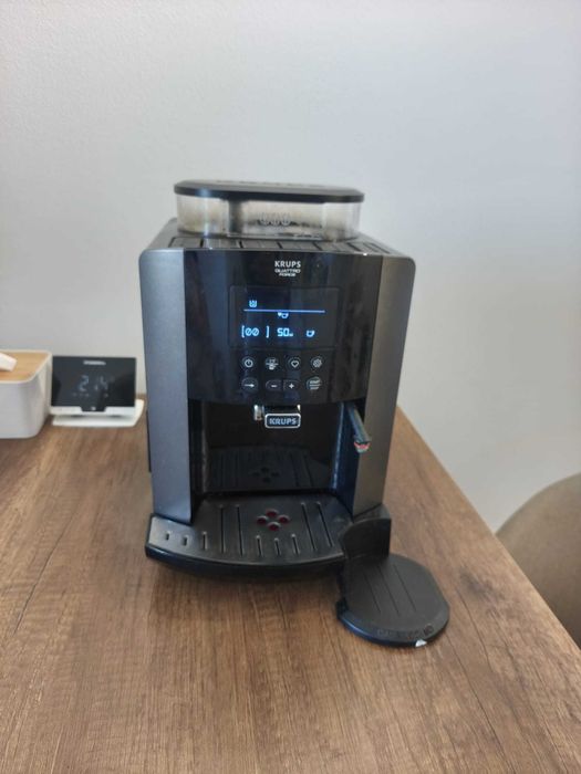 Espressor automat Krups Arabica Latte Quattro Force