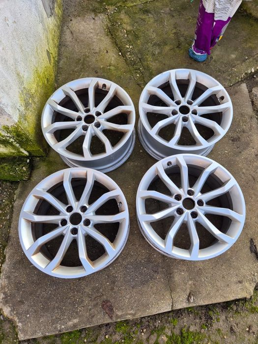 Jante audi r17 r 18 Q3 a4 s4  5x112