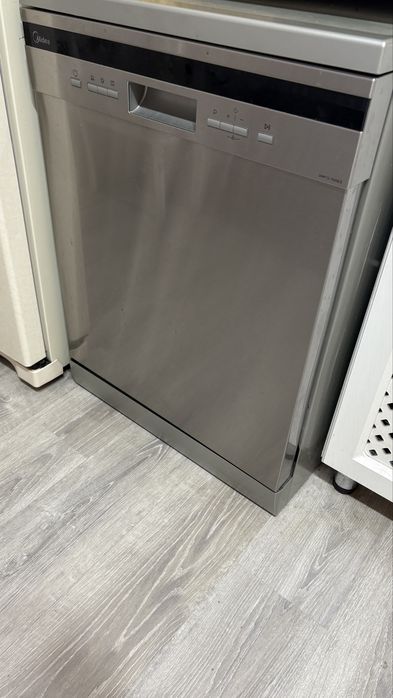 Продам посудамоечную мсшину