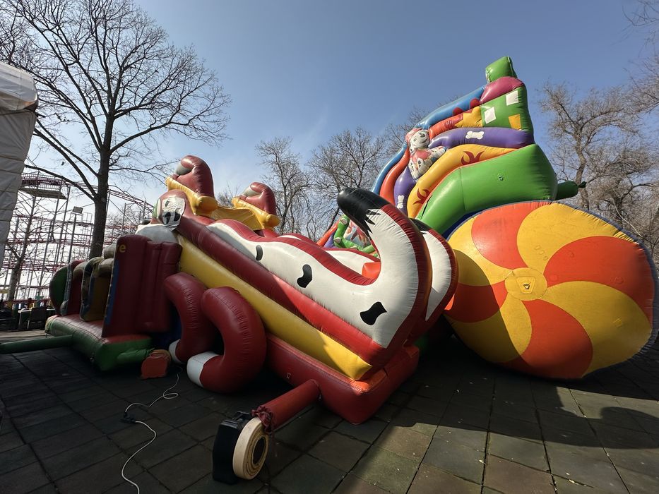 Надувной батут продается