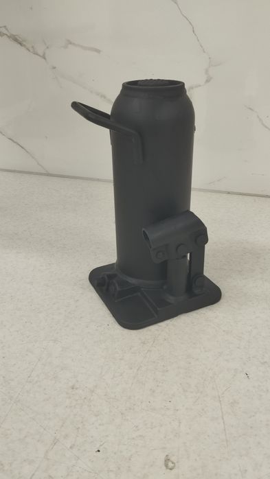 Продам домкрат в отличном состоянии