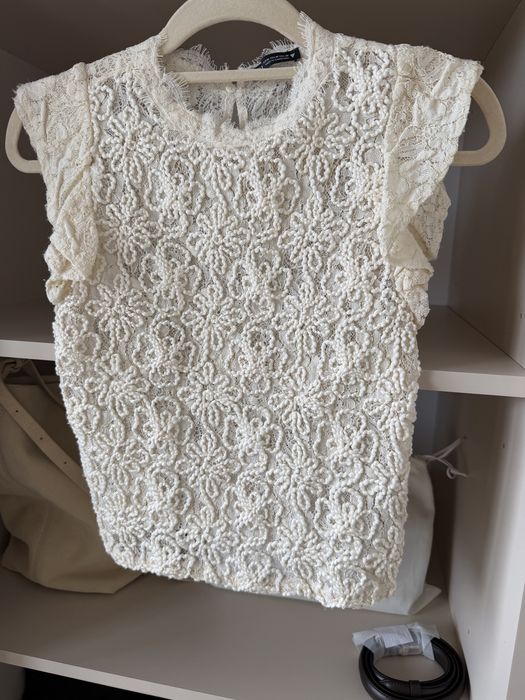 Бежови дрехи Zara, H&M, PepperMayo