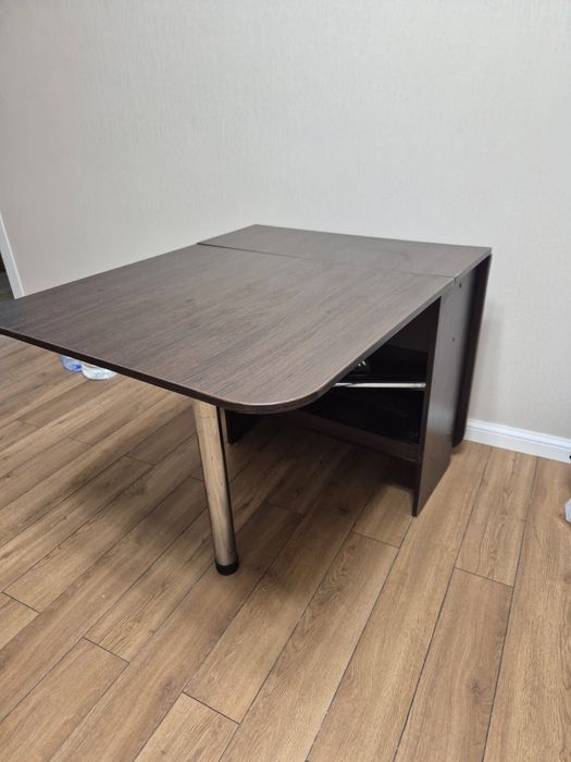 Продам стол трансформер