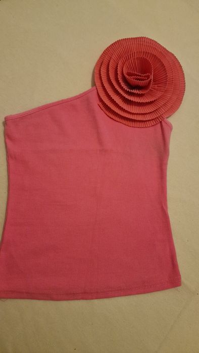 Maieu cu floare fucsia