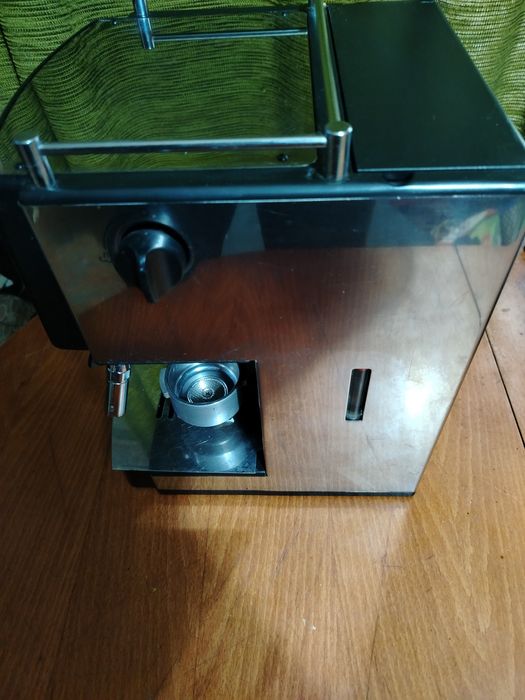 Продава се кафе машина Briel Nuova - Качество и надеждност!