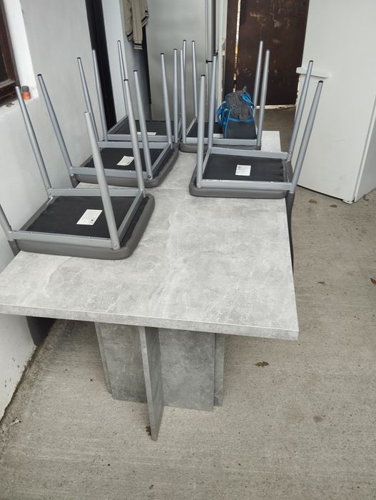 Mese fixe și extensibile,scaune import Germania