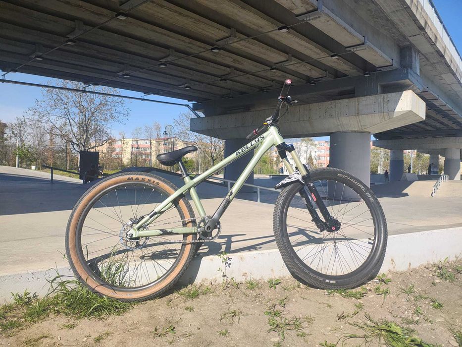 Dirt jumper Kellys whip 70