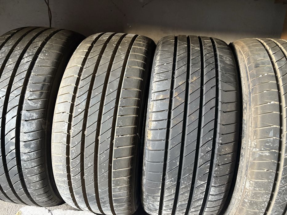 Шина KUMHO 225/45/R17