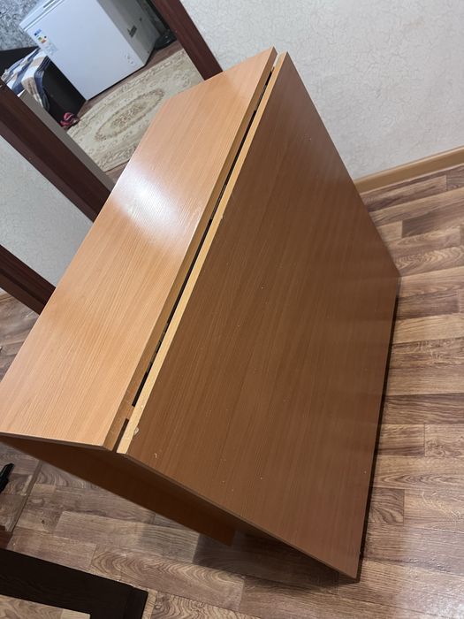 Продам стол книжка, самовывоз