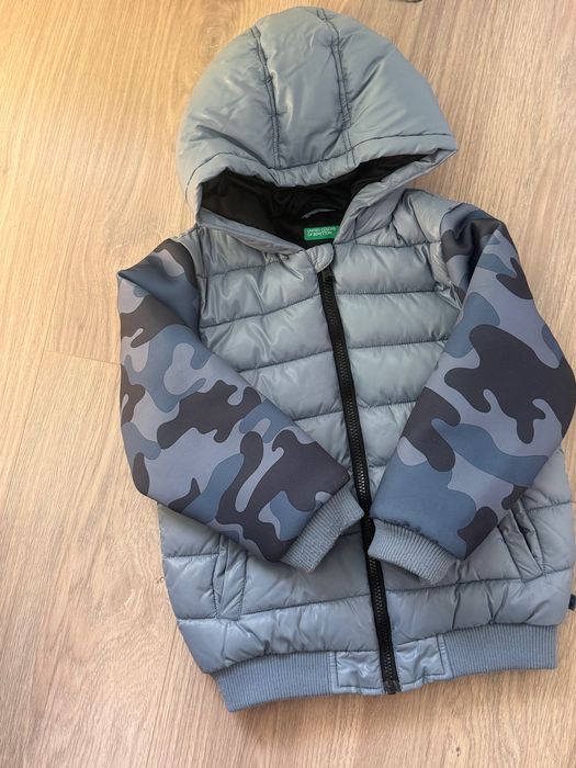 Детски яке Beneton