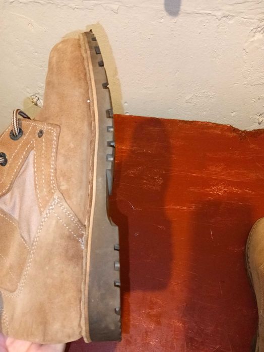 Bocanci MApN deșert, mărimea 42, aproape noi