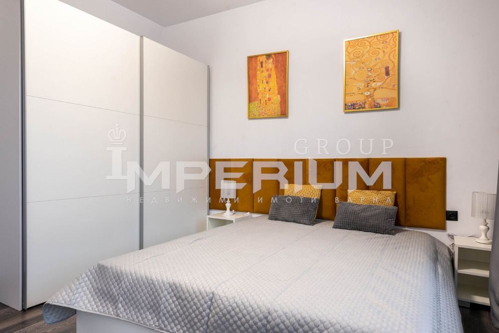 Дава се под наем Тристаен апартамент в Варна, Център - 85 кв.м за 747.66 € - Снимка #4