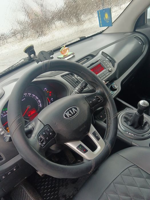 Киа спортейдж 2013г