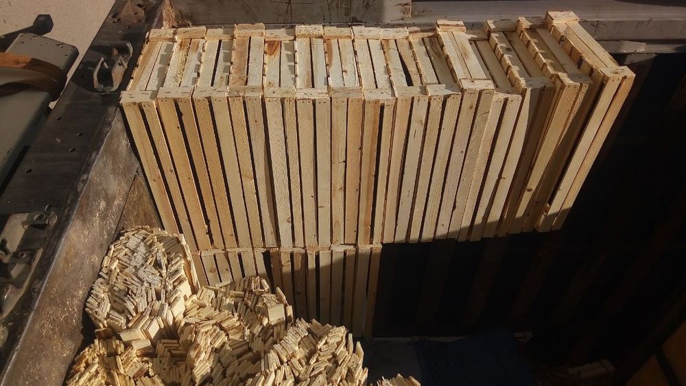 Taxta yashiklar Uzbekistan boylab