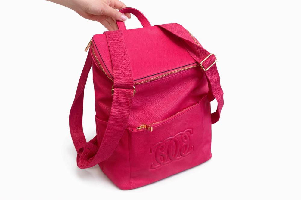 Модерна дамска раница в наситен розов цвят
