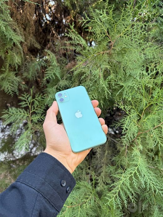 Iphone 11 LL/A.          .